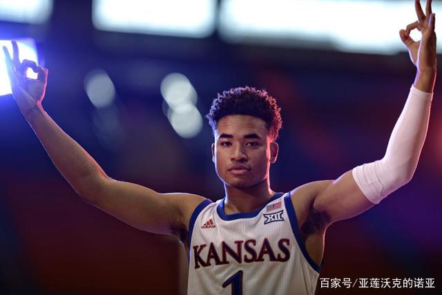 中国男篮逆转黎巴嫩！杨瀚森绝杀诞生新王，球迷迎来三大利好消息