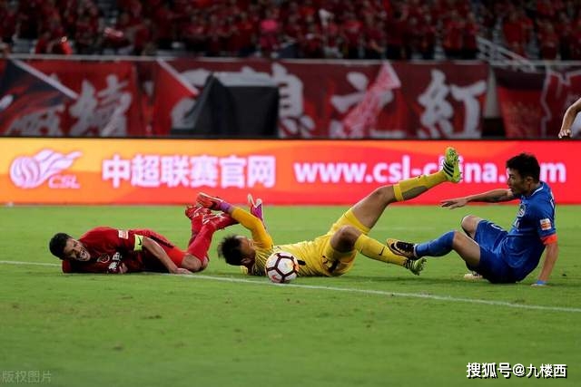 菲律宾内部矛盾加剧，防长与总统针锋相对局面堪忧